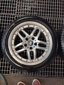 5x120 17'' BMW valuveljed + korralik lamellrehv (3 foto / 8)