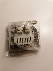 Pistikupesa USB (2 foto / 2)