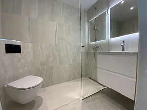Keraamilised plaadid Ariostea 60x60 (2 foto / 4)