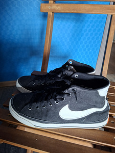 Nike tossud 40 (2 foto / 3)