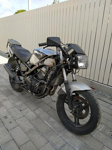 Kawasaki EX 500A GPZ 1987 varuosadeks (2 foto / 5)