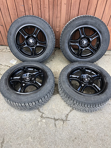 Mazda 195/65/15 (2 фото из 6)