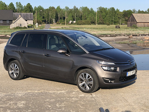 Citroen C4 Grand Picasso 2.0 HDi (2 foto / 15)