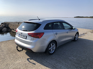 KIA CEE'D SPORTSWAGON 1,6 GDi-16V (83.836km) (4 foto / 15)
