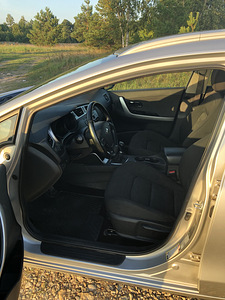 KIA CEE'D SPORTSWAGON 1.6 GDi (84.600km) (8 foto / 10)