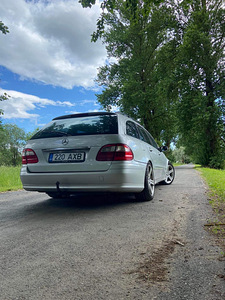 Mercedes-Benz E270 CDI (4 foto / 4)