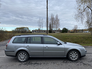 Ford Mondeo Ghia 2.0 96kw (6 foto / 11)