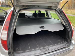 Ford Mondeo Ghia 2.0 96kw (10 foto / 11)