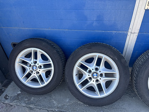 BMW e46 originaal veljed koos suverehviga (3 foto / 8)