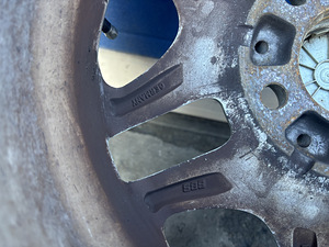 BMW e46 originaal veljed koos suverehviga (8 foto / 8)