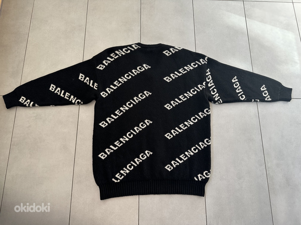 Свитер Balenciaga, оригинал.