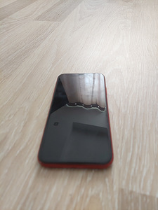 iPhone XR red 64GB (5 foto / 5)