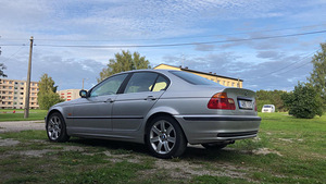 BMW (5 foto / 6)