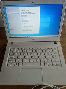 Sülearvuti laptop Acer Aspire v3-371 intel i3 (3 foto / 4)