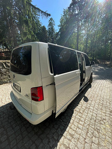 VOLKSWAGEN MULTIVAN 4x4 (3 фото из 12)