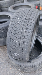 TALVEREHVID CONTINENTAL 225 40 R18 , 2tk (1 foto / 1)