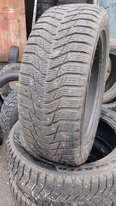 ЗИМНИЕ ШИНЫ 215 55 R18 (1 фото из 1)
