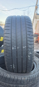 ЛЕТНИЕ ШИНЫ BRIDGESTONE 255 40 R20 (2 фото из 2)