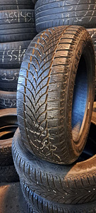 M+S 185 60 R15, Goodyear Ultragrip Ice 2, 6-7mm, 4tk (1 foto / 1)