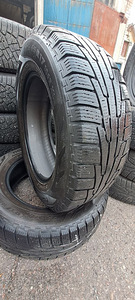 225 65 17 / NOKIAN / TALVEREHVID / LAMELLREHVID / M+S (2 foto / 2)