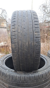 SUVEREHVID HANKOOK 235 45 20 (2 foto / 2)