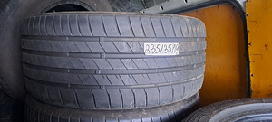 ЛЕТНИЕ ШИНЫ 235 35 R19, Bridgestone + Gislaved (1 фото из 3)