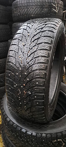 TALVEREHVID NOKIAN 235 60 R18 (1 foto / 4)