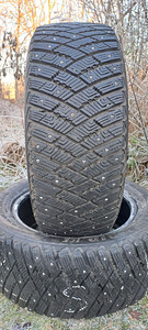 ЗИМНИЕ ШИНЫ / ШИПОВАННЫЕ ШИНЫ / GOODYEAR / 215 55 R16 (2 фото из 3)
