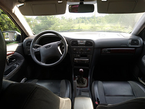 Volvo v40 1.9TDi (7 foto / 9)