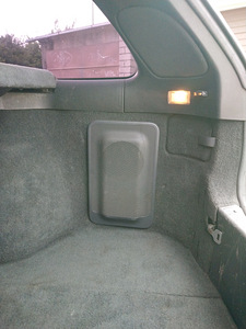 Volvo v40 1.9TDi (9 foto / 9)