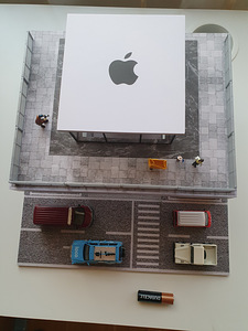 Uus diorama MoreArt 1:64 Apple store valgustusega (5 foto / 8)
