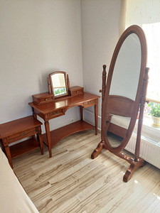 Itaalia täispuidust magamistoakomplekt (5 osa) (2 foto / 5)