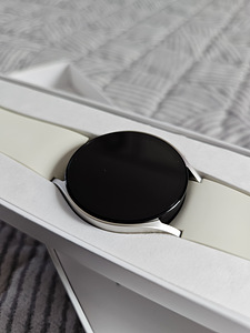 Samsung galaxy watch 6 40mm gold watch6 (1 foto / 2)