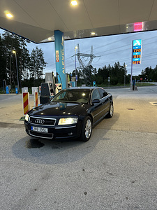 Продается Audi A8 (3 фото из 8)