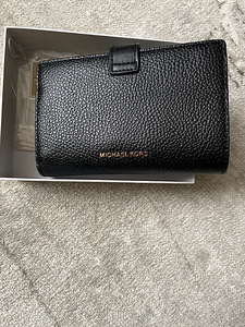 Кошелек Michael Kors НОВЫЙ!! (2 фото из 4)
