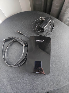 Intenso external HDD 8 TB (1 foto / 2)