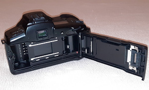 Minolta Dynax 7xi (3 фото из 6)