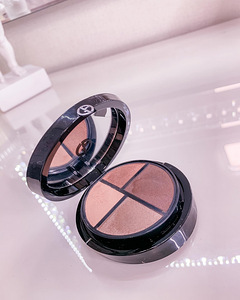 Тени (Guerlain, Chanel, Armani, Shiseido, Dior) (9 фото из 10)