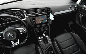 Volkswagen Tiguan 2.0 DTI 110 kw (7 фото из 7)