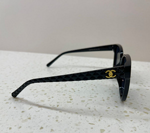 Chanel päikeseprillid (3 foto / 6)