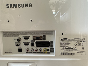 Монитор Samsung HDTV 24 дюйма (4 фото из 6)