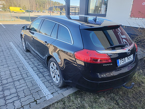 Opel Insignia Sports Tourer 2.0 CDTI (118 kW), 2013 (4 foto / 10)