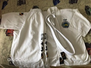 Taekwondo varustus, S (1 foto / 2)