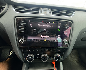Skoda Octavia (7 фото из 9)