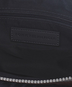 Uus Tommy Hilfiger bumbag / kott (5 foto / 5)
