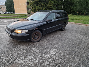 Volvo v70 2.5 103kw manu (5 foto / 9)