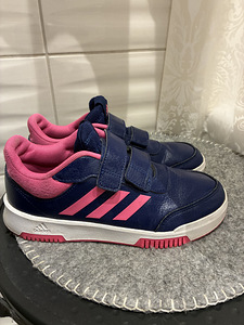 Adidas (2 foto / 5)