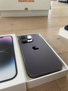 iPhone 14 Pro / 1 TB (2 foto / 3)