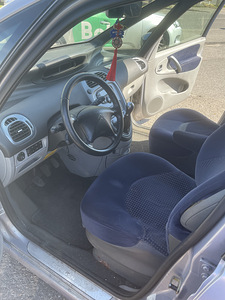 Citroen XSARA PICASSO (7 foto / 9)