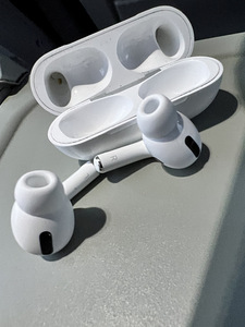 Airpods Pro 2021 UUED kõrvaklapid (5 foto / 8)